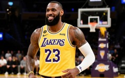 湖人8月25日对阵哪支球队最终赢下了比赛？