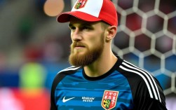 捷克守门员比赛时戴帽子，是为防晒还是另有原因？