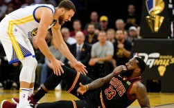 凯里欧文总决赛受伤后，他还能重返巅峰吗？