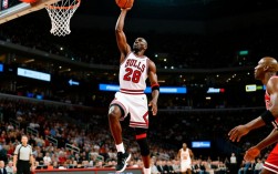 乔丹的转身为什么防不了