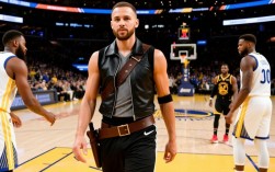 独行侠队库里为何在？阵容策略有何深意？