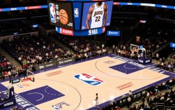 NBA球场上为什么没有广告牌？背后隐藏着哪些商业与规则考量？