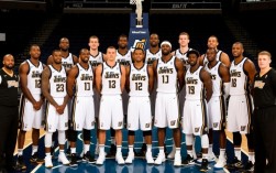 爵士13年阵容有哪些核心球员及战术特点？