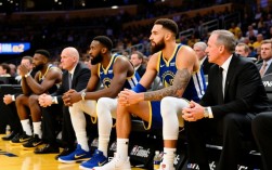 麦基总决赛G2为何坐冷板凳？内线防守或成关键原因？