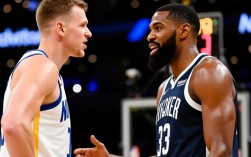 戴维斯身高臂长占优，防守技术全面，为何能限制约基奇？