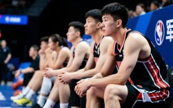 比斯利睢冉轮休背后隐藏什么战术调整或健康问题？