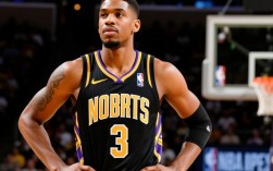 内特罗宾逊身高不足1米75，为何NBA却无球可打？