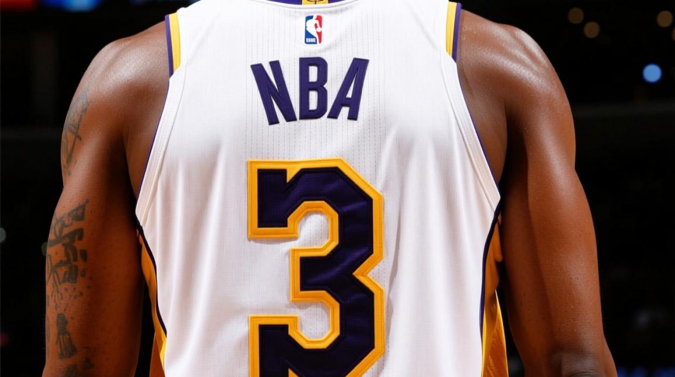 为什么NBA球星偏爱3号球衣？背后有什么特殊意义或故事？-图1
